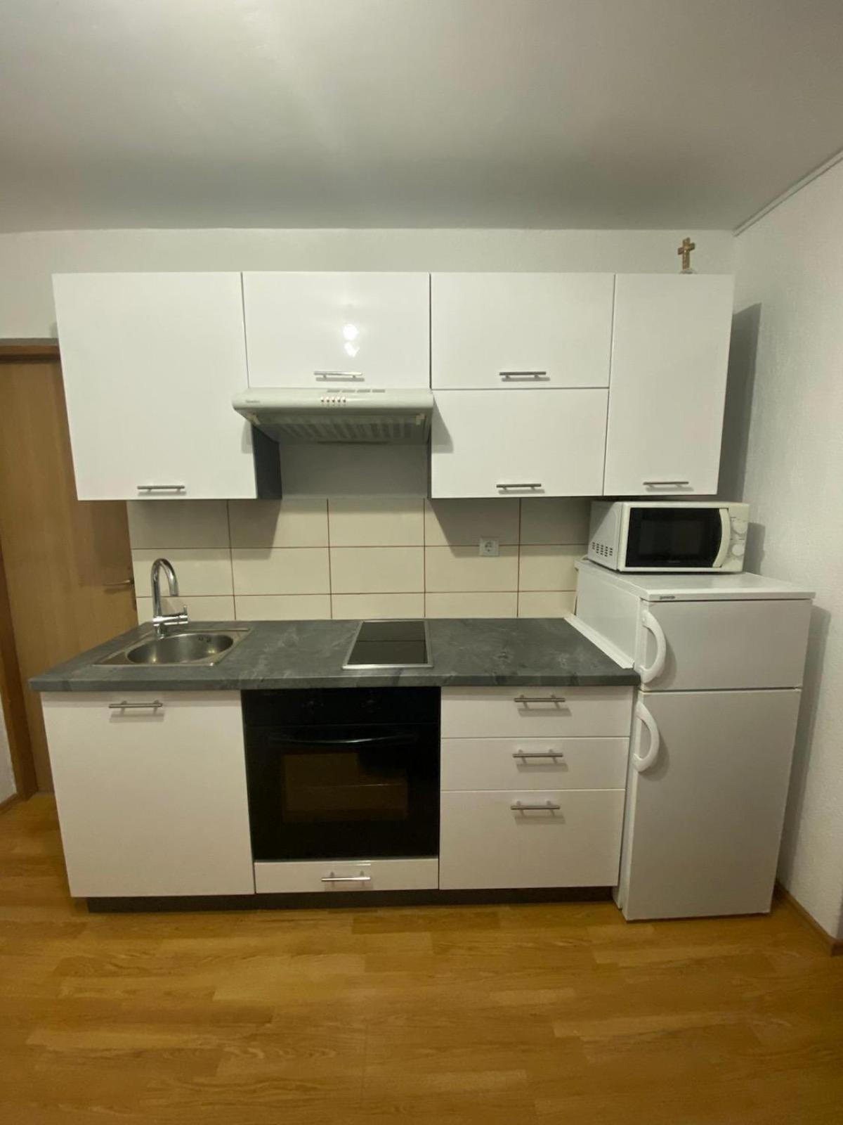 Apartments Marko Вир Екстериор снимка