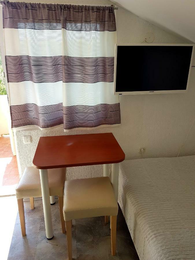 Apartments Marko Вир Екстериор снимка