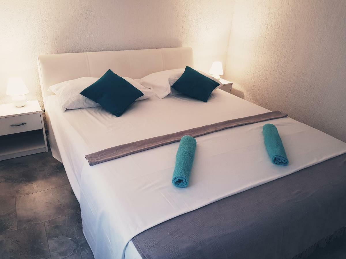 Apartments Marko Вир Екстериор снимка