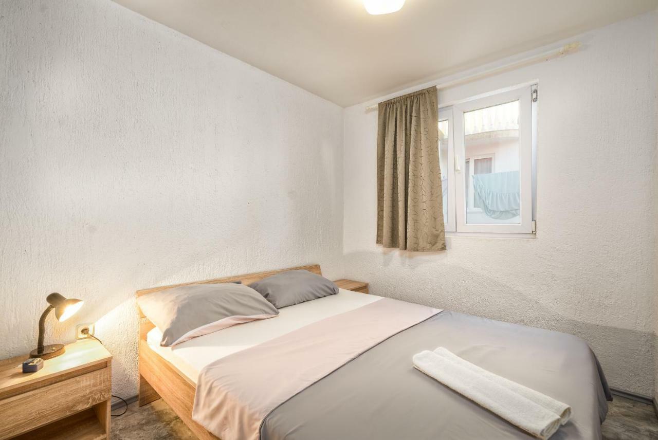 Apartments Marko Вир Екстериор снимка